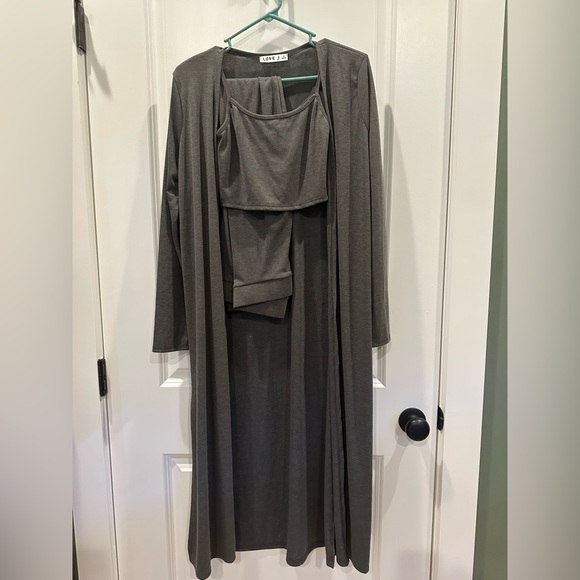 Charcoal Grey 3 piece Set - Picture 3 of 3